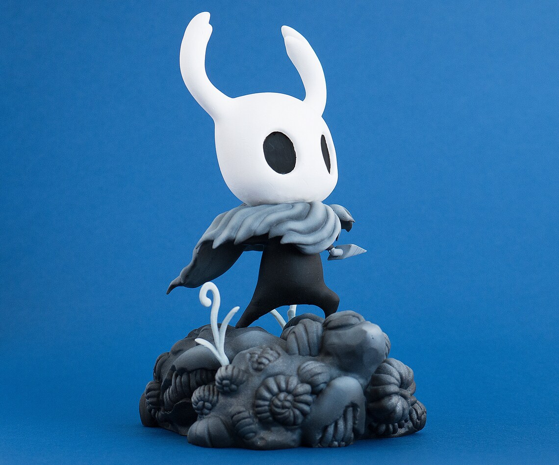 Hollow Knight Statue