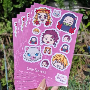 Chibi Slayer Anime Aufkleber A5 | Holographisch Glitter glänzend DS Sticker Sheet Dämon Anime Journal Notebook Laptop Aufkleber Manga Kawaii Merch