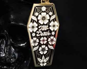 TILL DEATH Hard Enamel Keychain | Halloween Keychain, Coffin Keychain, Goth Charm, Spooky Keychain, Wedding/Newlywed Gift, Halloween Gift