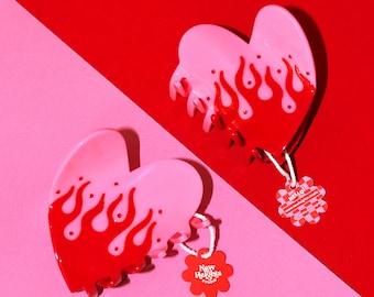FURY Hair Claw | New Heights Studio’s Acetate Hair Claw, Heart-Shaped Hair Claw, Kitsch Retro Claw, Fire Hair Clip, Cute Y2K V-Day Accessory