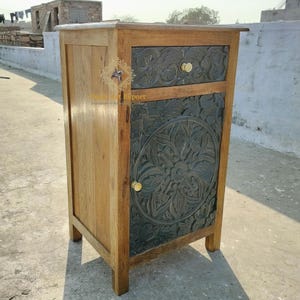 Hand-Carved Wooden Bedside Table: Floral Accent Cabinet