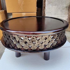 Handmade Round Mango Wood Coffee Table: Lattice Carved Indian Decor