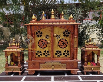 Templo hindú de madera hecho a mano: Mandap de cobre y oro para Pooja Ghar