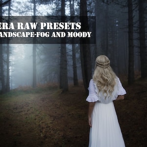 Puede incluir: Una mujer con un vestido blanco camina por un bosque brumoso. Los árboles son altos y la luz es tenue. El texto "CAMERA RAW PRESETS FOREST-LANDSCAPE-FOG AND MOODY" está superpuesto a la imagen.