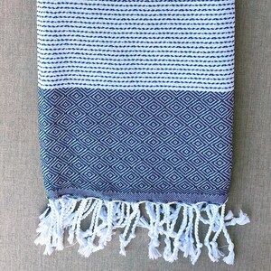 Diamond hand-woven traditional cotton Turkish Peshtemal towel for beach, pool, spa, bath and more image 3
