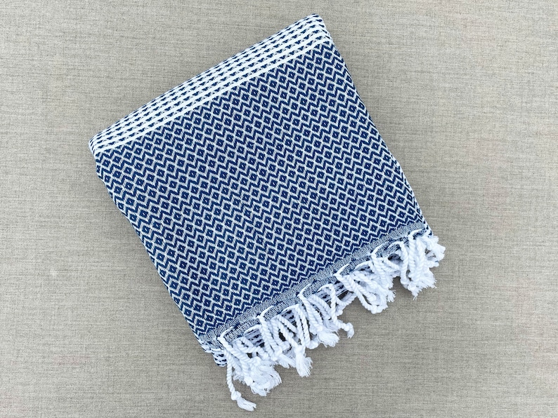 Diamond hand-woven traditional cotton Turkish Peshtemal towel for beach, pool, spa, bath and more Blue mini diamonds
