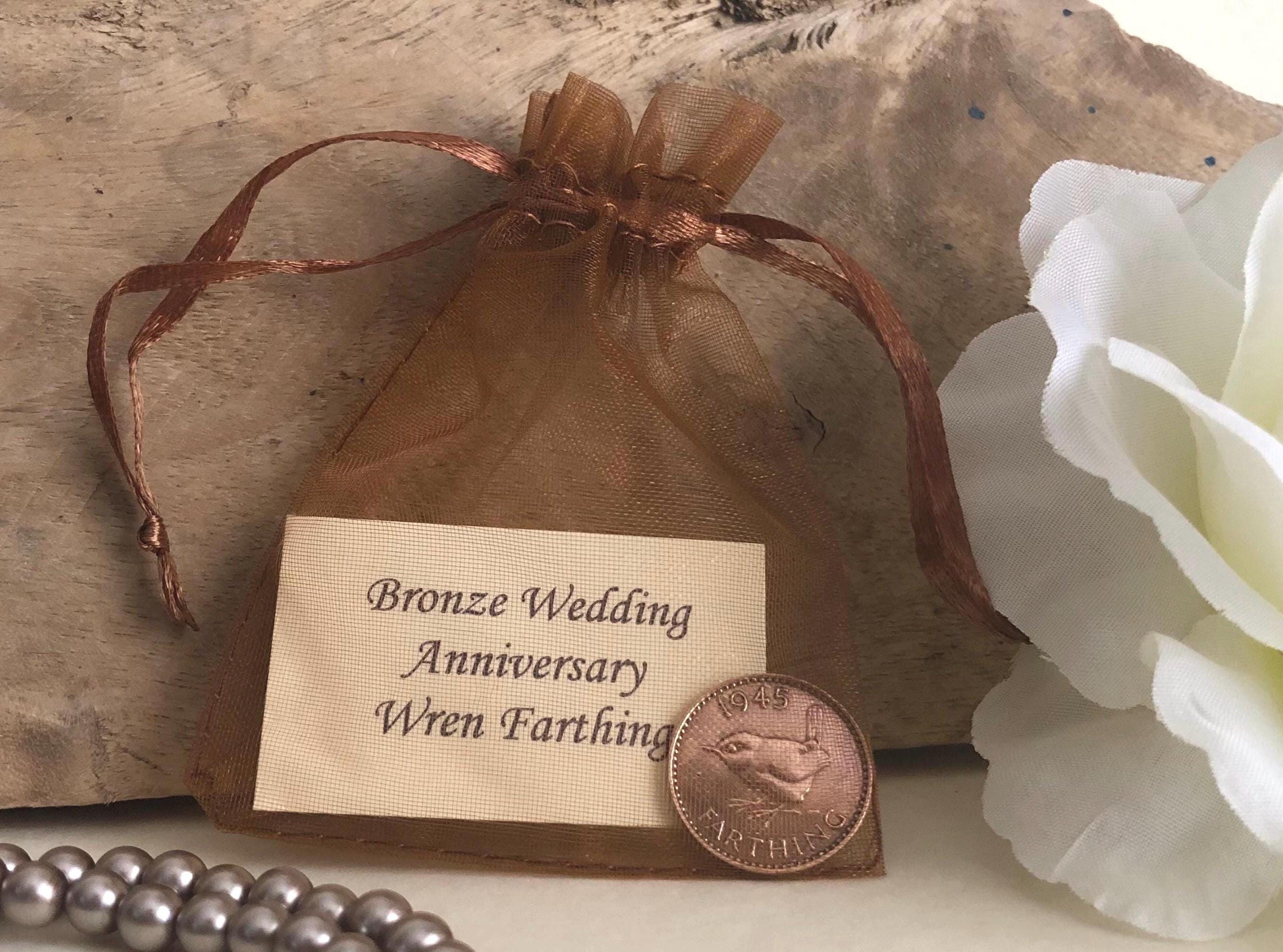 Bronze Wedding Anniversary Old Wren Farthing in Organza Gift Bag Bronze Wedding Anniversary Old Wren Farthing in Organza Gift Bag