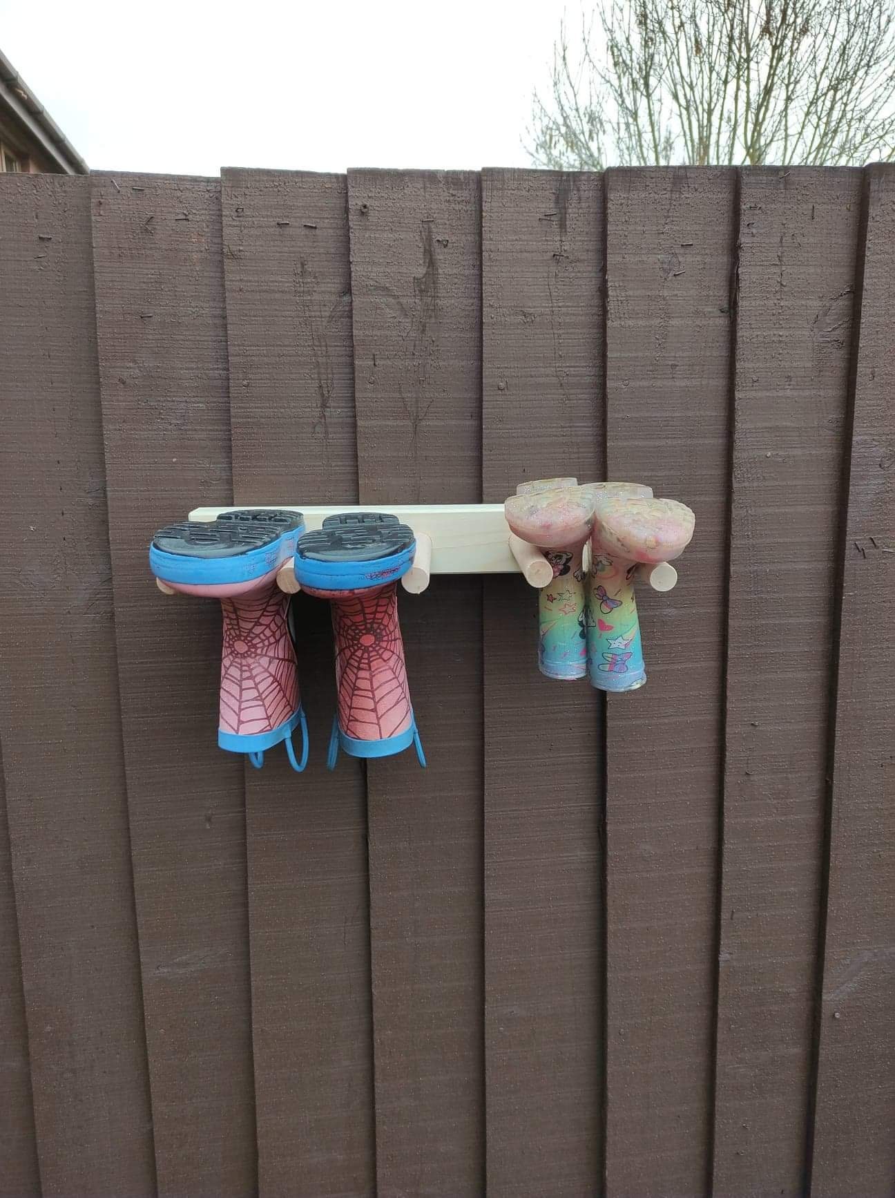 Welly Wellington Wellies Wooden Rack Boot Holder Wall Mounted Shoe ...