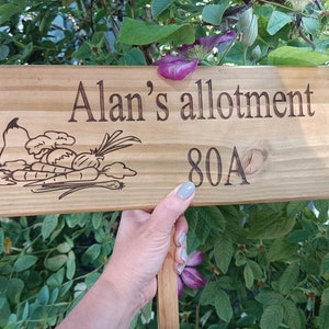 ANY TEXT Personalised  Wooden Garden Sign Name Plaque Outdoor Plate home Mother's Day Father's Day Birthday Gift garden decoration allotment
