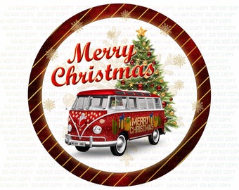 Decorazione personalizzata per camper: addobbo natalizio per l'albero di Natale durante una gita in campeggio in famiglia. - Italia