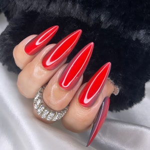 Red stiletto nails deals