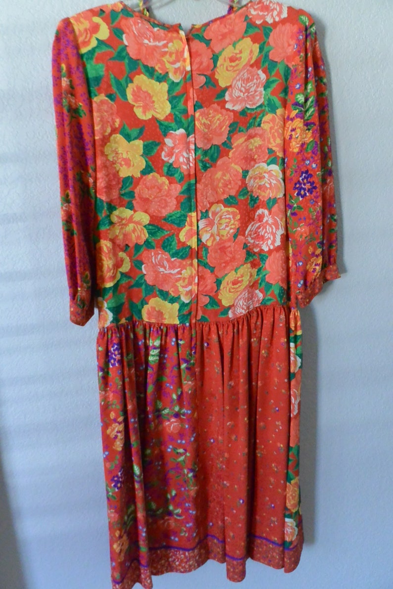 VTG 80's Silk drop waist dress red floral Joan Leslie Kasper sz 6 image 3