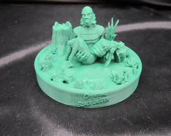 The Creature From the Black Lagoon Mini Diorama Display (Army Green)
