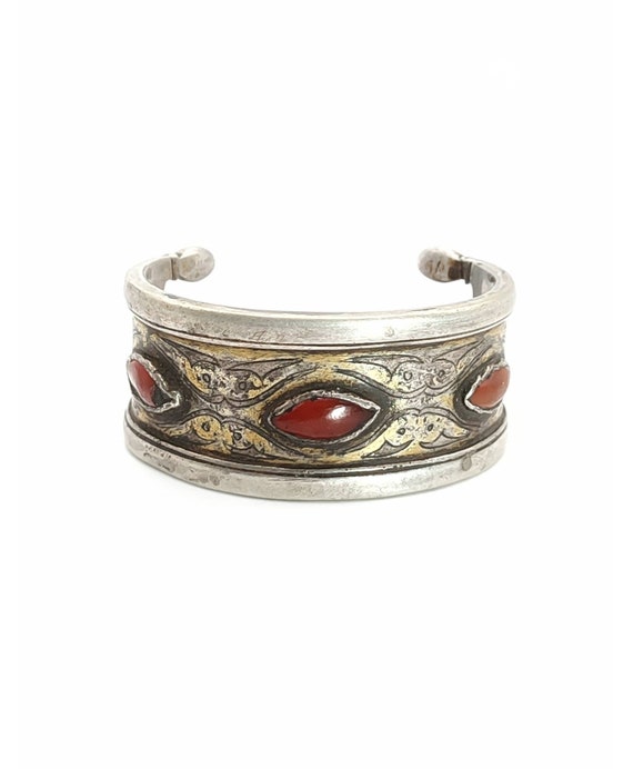 Antique Turkmen silver cuff bracelet, Carnelian a… - image 2