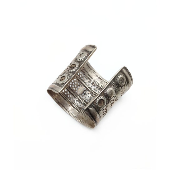 Afghani silver armband, old silver Afghan cuff br… - image 4