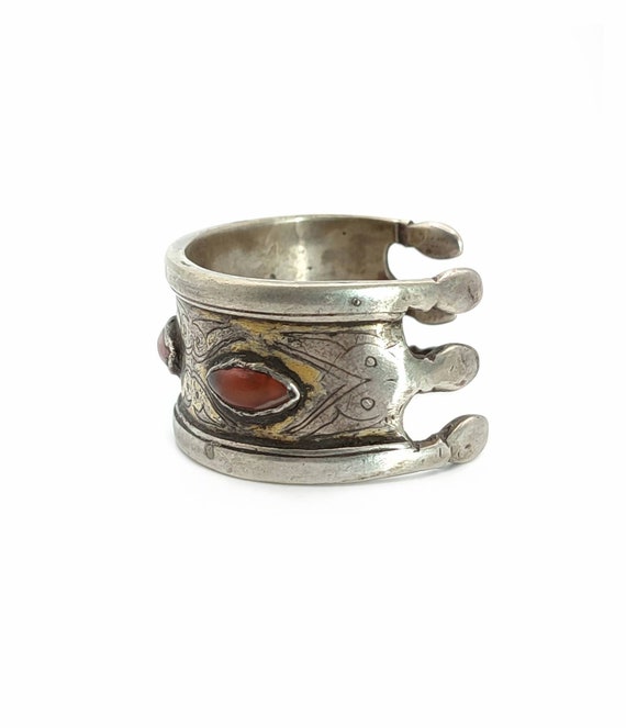 Antique Turkmen silver cuff bracelet, Carnelian a… - image 4