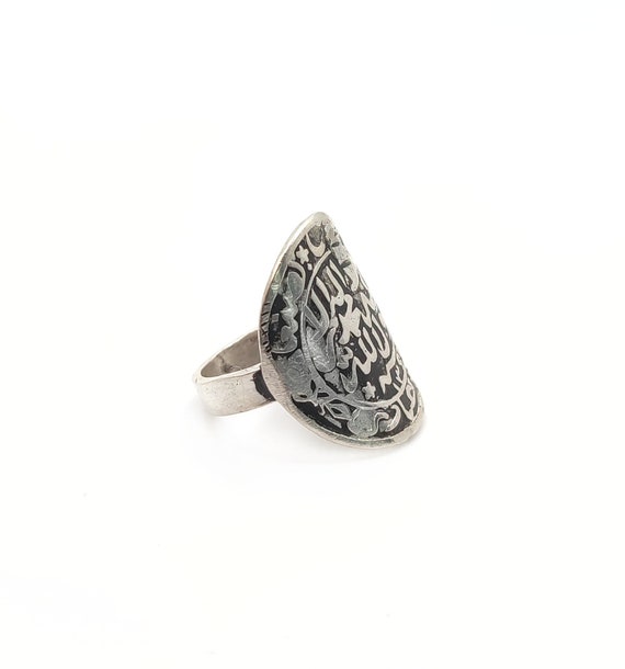 Antique silver coin ring with Arabic calligraphy insc… Gem