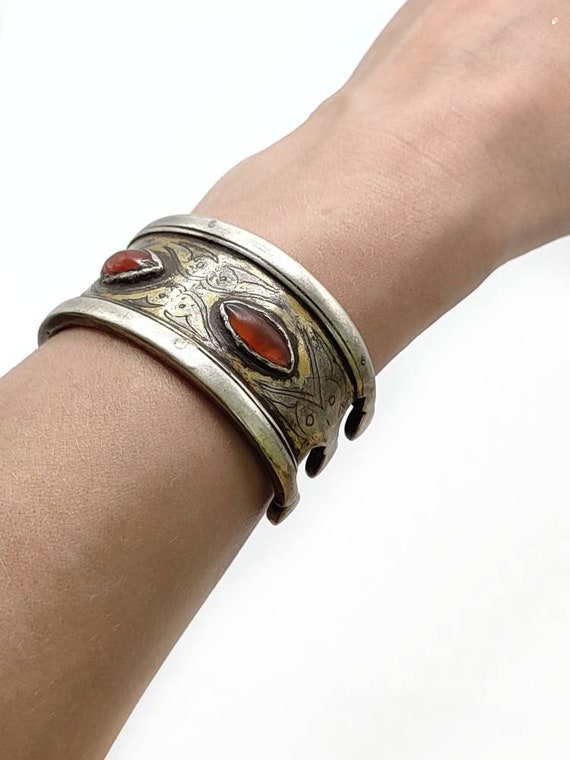 Antique Turkmen silver cuff bracelet, Carnelian a… - image 8