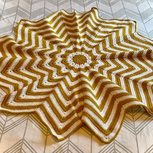 MUSTER 12-Punkt-Stern-Chevron Häkeldecke