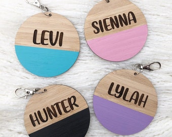 Round Wooden Personalised Bag tag, School Bag Tag, Personlaised Bag Tag, Back to school, Bag Tag