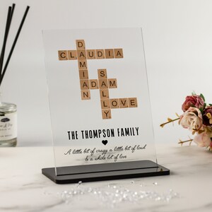 Impresión familiar personalizada, nuestra placa acrílica de arte de rompecabezas familiar, regalo para mamá, papá, nuevo hogar, azulejos de letras personalizados, día de la madre, día del padre