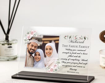 Umrah Mubarak Photo gift, Personalised Family Plaque, Hajj Mubarak, Sister, Wife, Mum, Dad, Brother, Husband Flower Acrylic Plaque