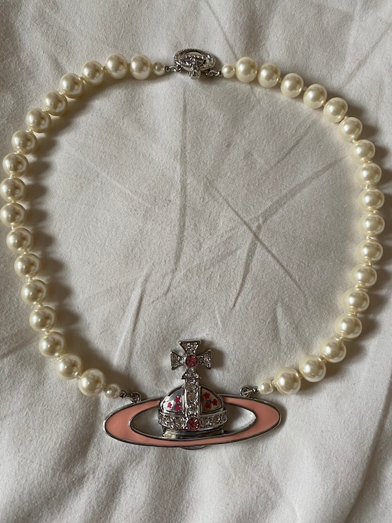 Vivienne Westwood Large Pink Orb Pearl 