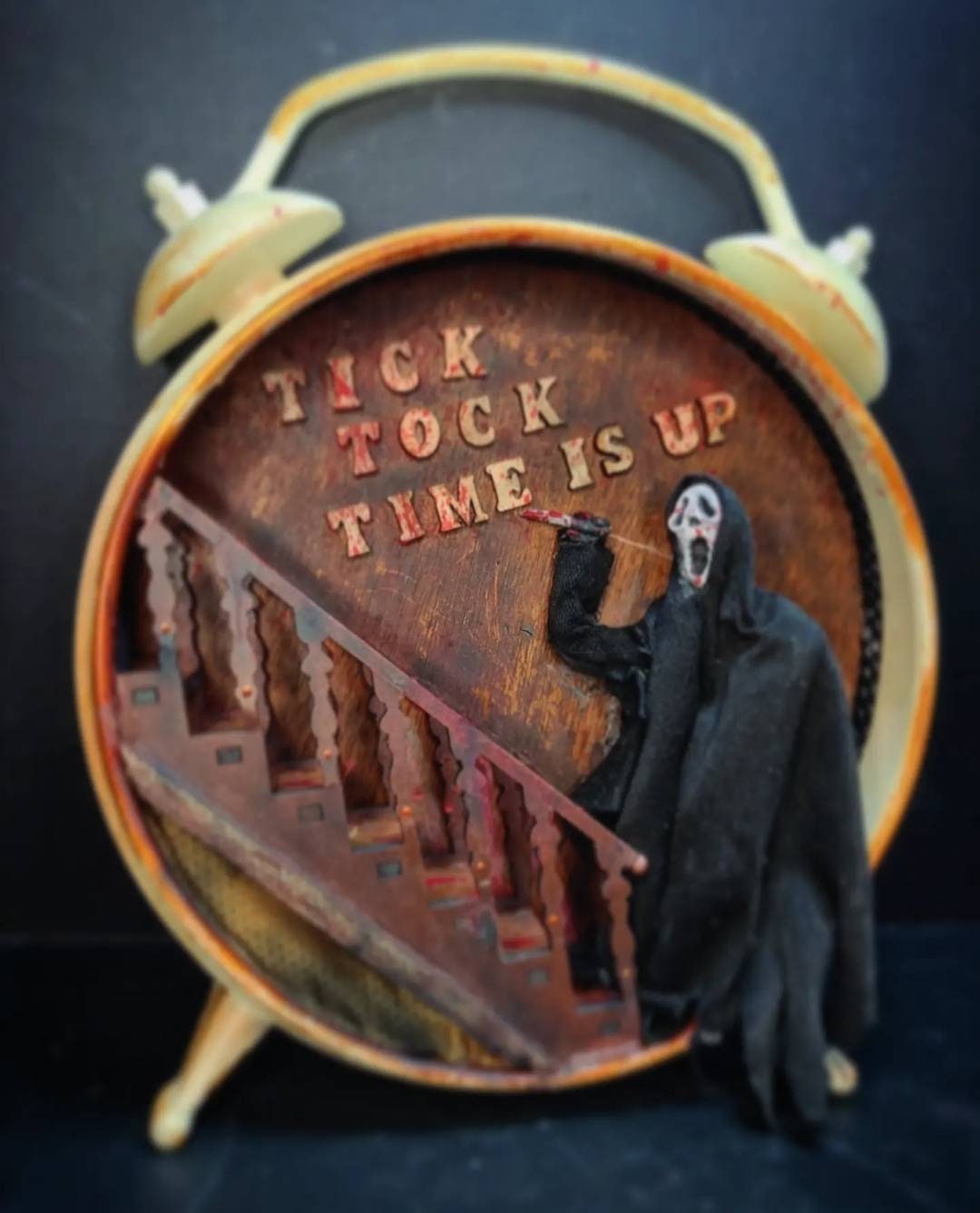 Scream Clock Image Scream Ghost Face Diorama: Handmade Halloween Clock Artwork - Etsy