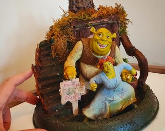 Shrek and Fiona with house miniature diorama artwork fast and free shipping with tracking number