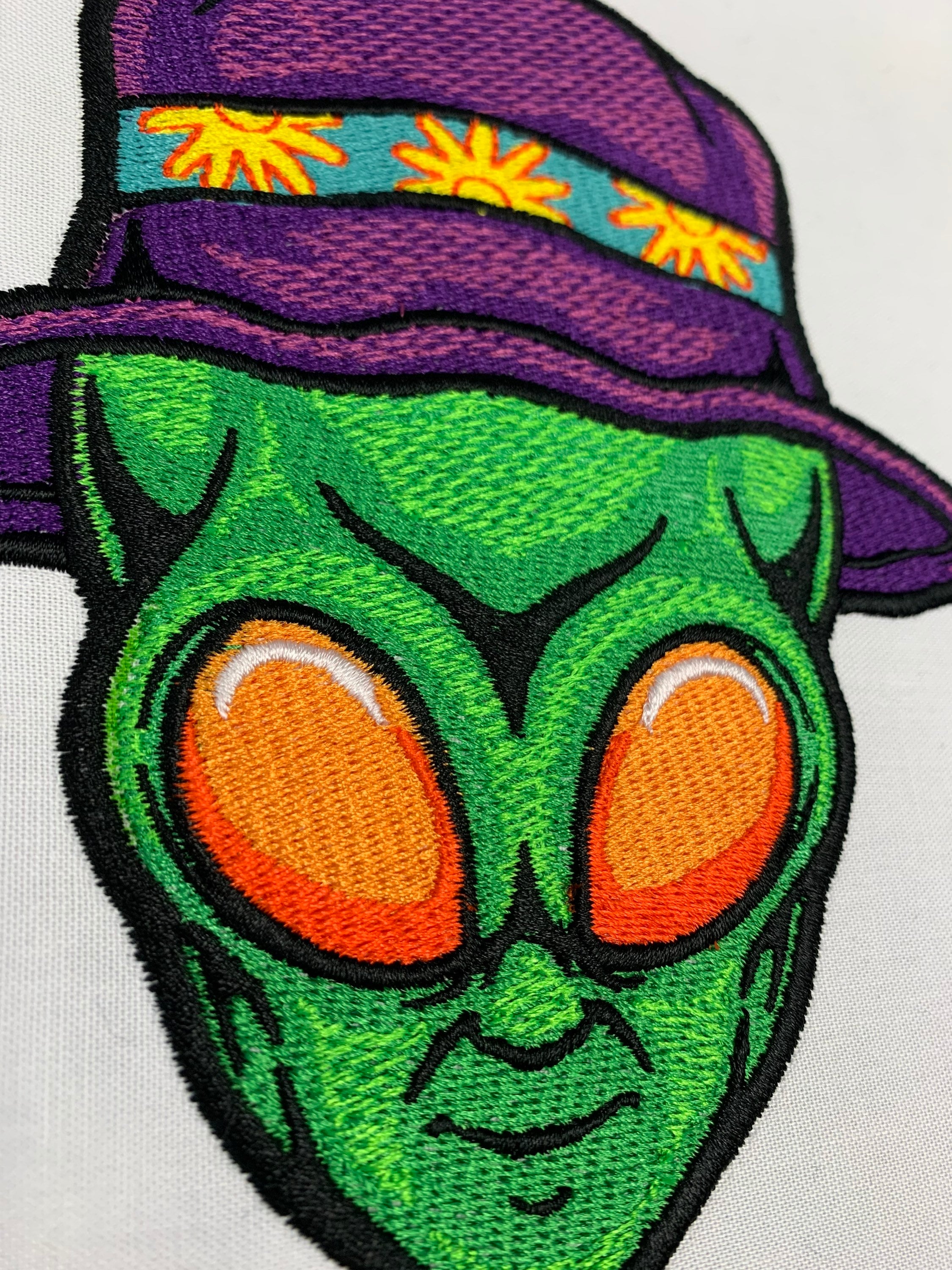 Alien Head Embroidery File, Alien Bucket Hat, Hippie Alien, Spaceman ...