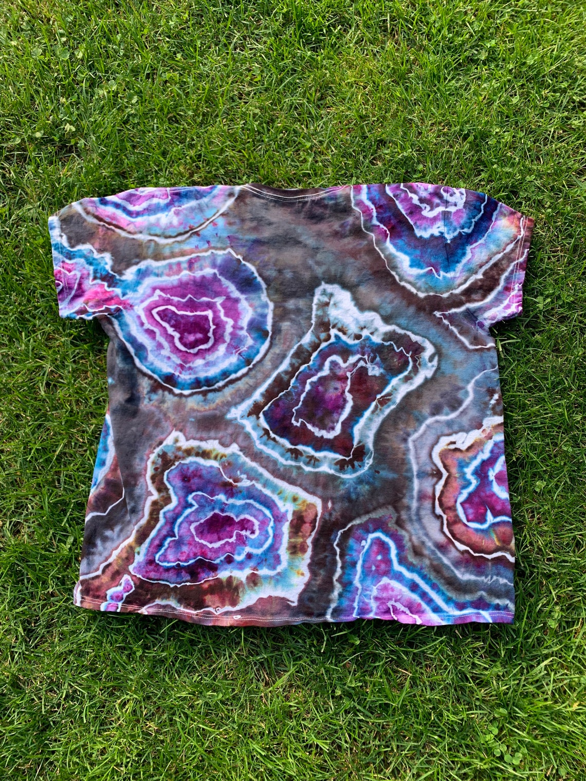 Purple Agate Geode Shirt / Ice Dye Geode Top /Mystical Crystal Etsy