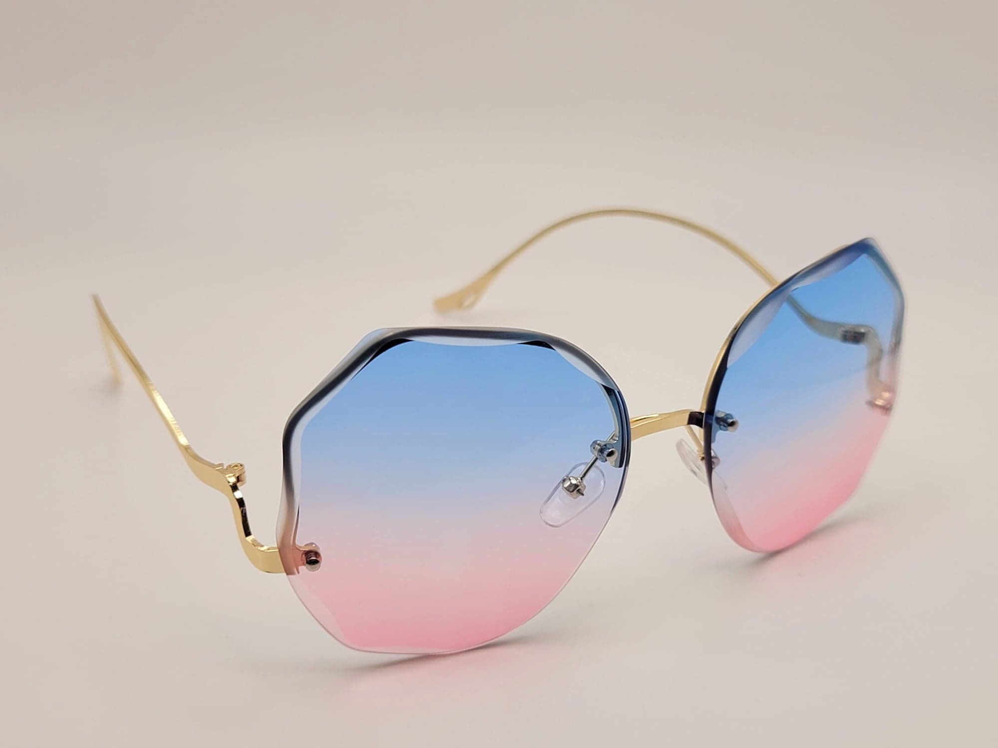 Randlose Sonnenbrille Damen Ocean Water Österreich - Etsy Eyewear Objektiv Rosa. Metall gebogene Champagnerfarbe Damen/Herren Blau beschnitten & Cut