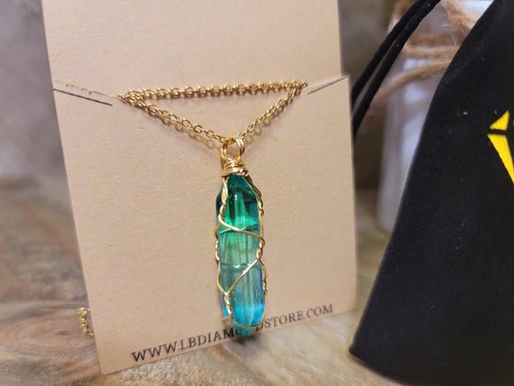 Natural Handmade Crystal Necklace   Shinny Fashion Green Crystal Point Necklace Gold tone Handmade Beautiful Gift Fashion Gift