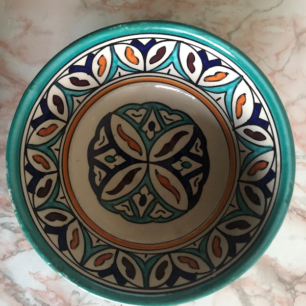 Bol de cerámica marroquí hecho a mano: Decoración pintada para el hogar (18 x 9 cm)