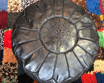Poufs marocains en cuir véritable faits à la main