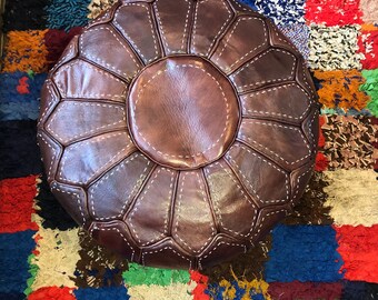 Poufs marocains en cuir véritable faits à la main