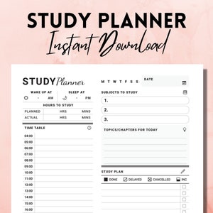 Può includere: Un planner di studio stampabile in bianco e nero con sezioni per l'ora di sveglia, l'ora di andare a dormire, le materie da studiare, gli argomenti e i capitoli per oggi e un piano di studio. Il planner include caselle di controllo per fatto, posticipato, annullato e incompleto.