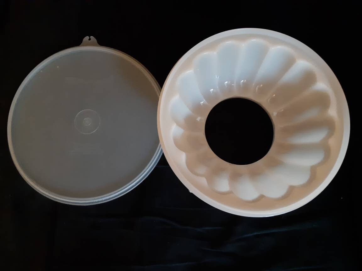 Vintage Tupperware Jello mold with 4 different mold designs Etsy