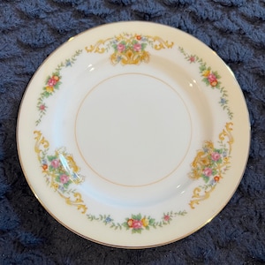 Vintage Noritake Imperial China Saucer