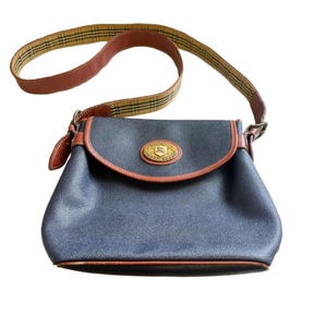 Vintage Authentic Burberry Navy and Tan Leather Shoulder Bag