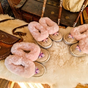Etsy moccasin slippers store