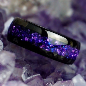 dark purple ring, mens black tungsten, alexandrite inlay, purple amethyst gemstone, wedding ring
