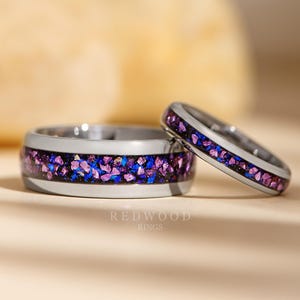 Alexandrite Ring Set, Matching Wedding Bands, 8MM and 4MM Men&#39;s and Women&#39;s ring set, Silver Tungsten Lab Created Alexandrite Gemstone Ring