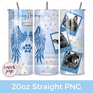 Könnte beinhalten: Ein 20oz gerader PNG-Becher mit blauem und weißem Design. Der Becher zeigt Engelsflügel, einen Pfotenabdruck und die Worte "In Loving Memory". Goldene Herzen und Fotos eines Hundes sind ebenfalls enthalten.