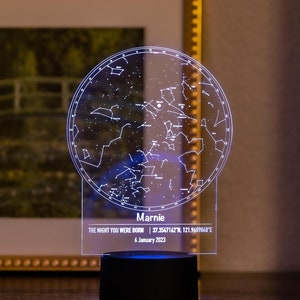Star Map Night Light / Personalizado con el día de su elección / Regalo para recién nacidos, bodas, San Valentín, cumpleaños, compromiso / Sky Chart
