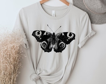 Butterfly Shirt, Vintage Graphic Tee, Cottagecore Shirt, Butterfly Design, Insect Shirt, Nature Tee, Vintage Aesthetic, Gift for Her, Boho