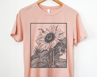 Sunflower Graphic Tee, Vintage Sunflower Shirt, Floral Tshirt, Summer Shirt, Flower T-shirt, Garden Shirt, Botanical Tee, Gift for Her