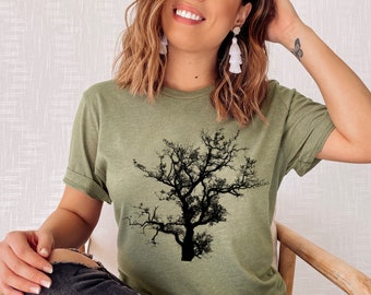 Minimalist Tree Shirt, Tree Graphic Tee, Nature Tshirt, Outdoors T-shirt, Gift for Him, Gift for Her, Tree Apparel, Nature Lover, Botanical