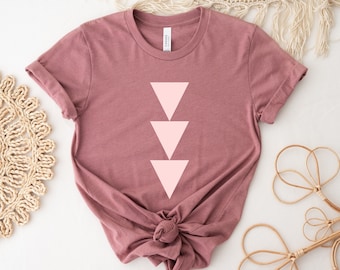 Triangles Shirt, Boho Abstract Tshirt, Minimalist Graphic Tee, Shapes Shirt, Boho Modern Shirt, Triangle Tee, Geometric Shirt, Gift for Her