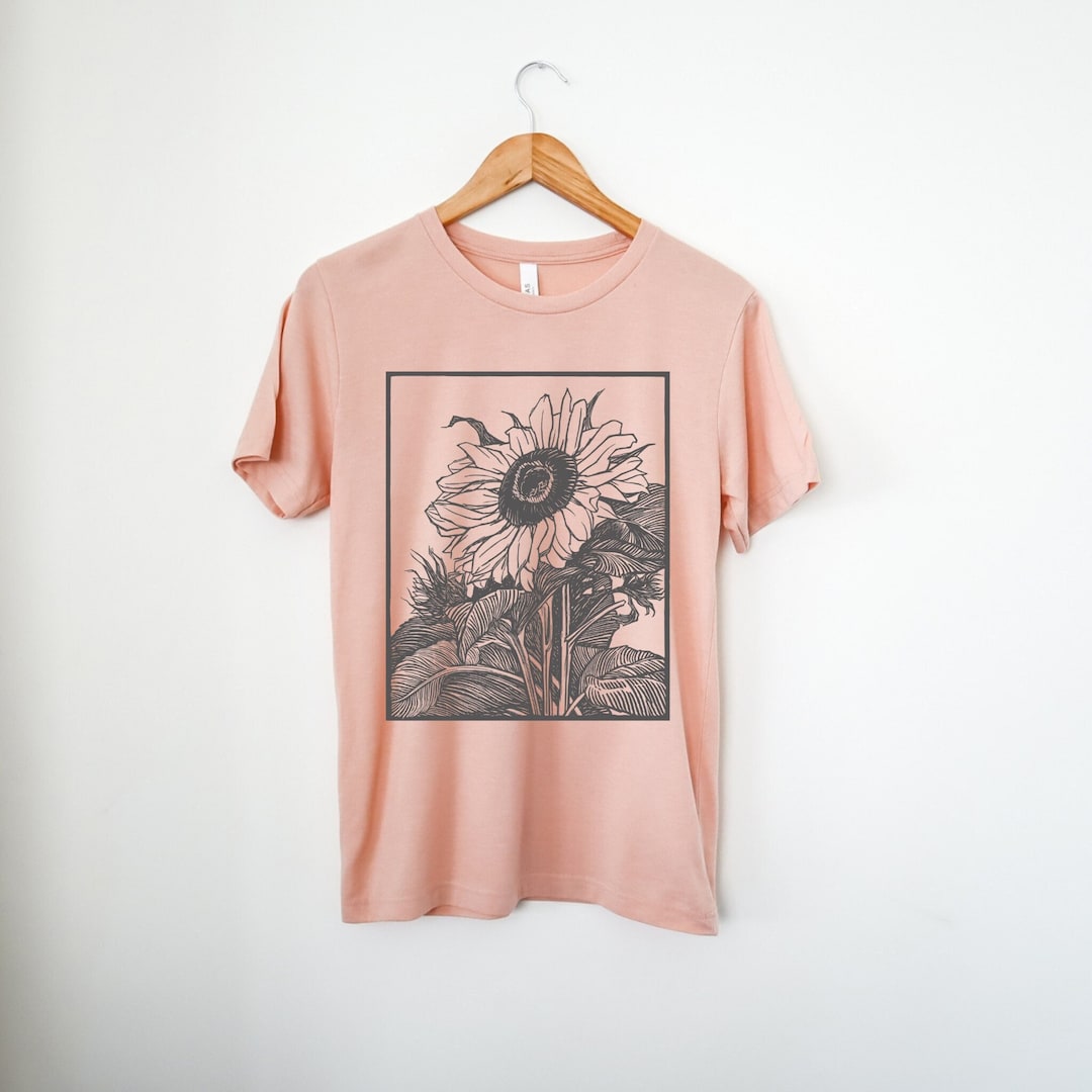 Sunflower Graphic Tee Vintage Sunflower Shirt Floral Tshirt Etsy